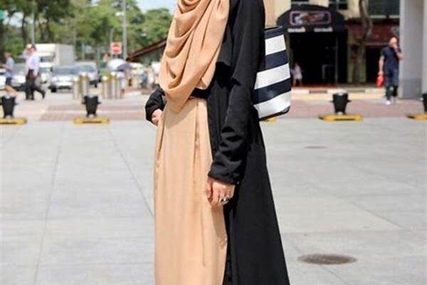Ide Fashion Hijab Syar’i Untuk Kerja